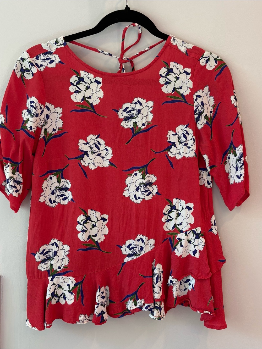 ASOS Red Floral Blouse with Ruffle Bottom sz 6